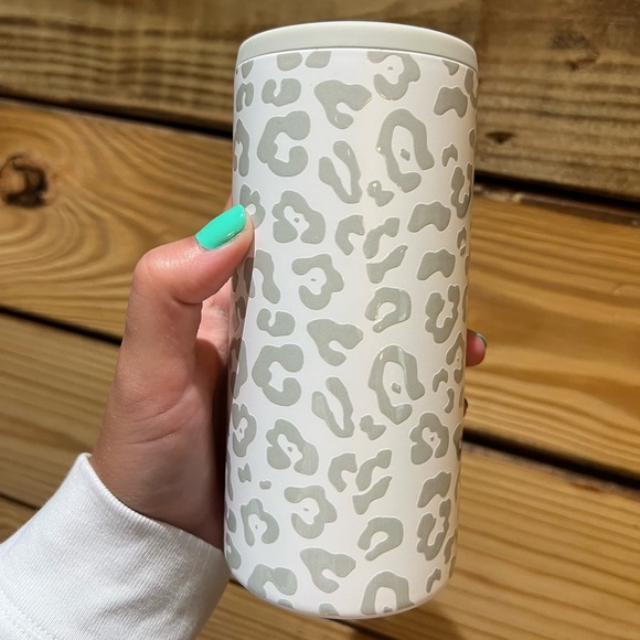 Hydrapeak leopard slim can coozie - Picture 2 of 6